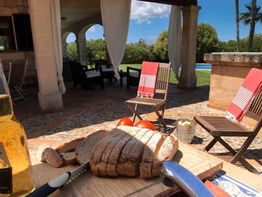 Ciclismo y golf junto a la playa Finca Son Sant Martí Gran Muro Exterior foto